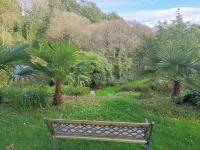 Le Jardin Saint Germain Lodges and Events