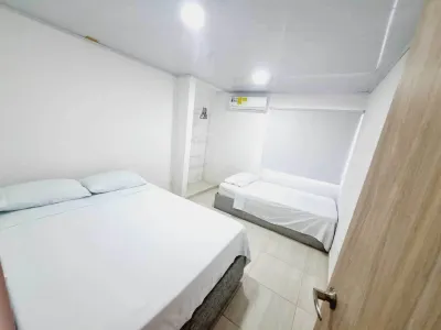 Apartamentos Turisticos Altamar Hotels in 