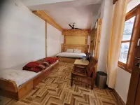 Hills Homestay and Devallya Hotels in Manali