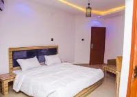 Responsible Leaders Hotel