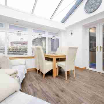 Beautiful House with Garden in Pitlochry Rooms