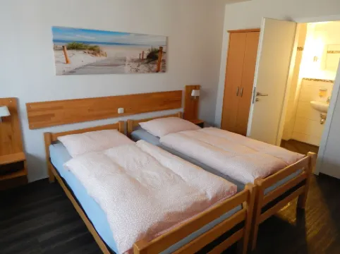 安博格瓦爾旅館