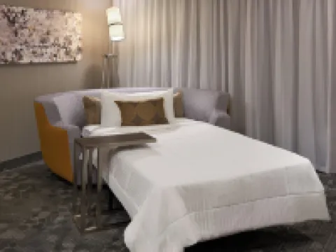 Courtyard Kingston Highway 401/Division Street Hoteles en Kingston