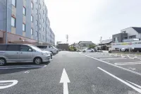 Sanco Inn Toyota - parking