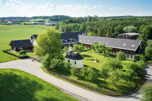 Hofgut Algertshausen Hotels in Herrsching am Ammersee