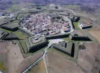 A Muralha Hotels in Almeida