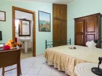 Casa Titti Hotels in Cabras