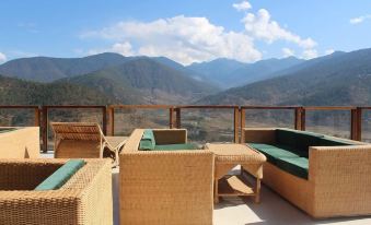 Zhingkham Resort