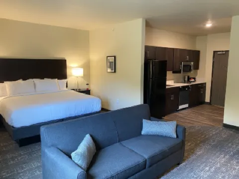 Cobblestone Inn & Suites - Forest City Các khách sạn ở 