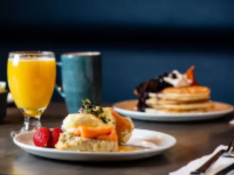 อัมสเตอร์ดัม อินน์ & สวีทส์, แอน แอสเซนด์ คอลเลกชัน โรงแรม โรงแรมในCarleton County