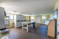 Maria's Lovely Beachfront Home - Pet friendly