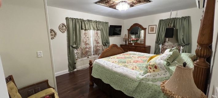 Holland Farmhouse Inn B&B Отели в г. Оттава