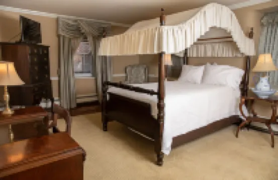 Plumsteadville Inn