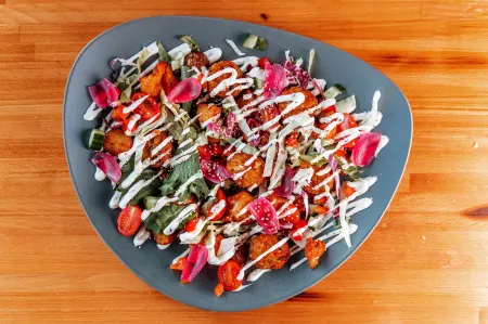 North West Restaurant & Guesthouse Отели в г. Hunathing vestra