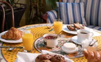Golden Gate Hotel - breakfast