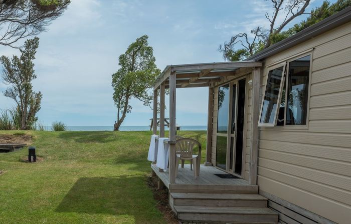 Pohara Beach Top 10 Holiday Park