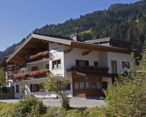 Hotel Ennskraxblick Hotels in Kleinarl