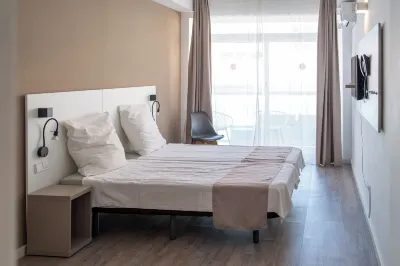 Planet Blue Hotel Các khách sạn ở Ses Cadenes
