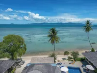 Absolute Beachfront Resort - Rooftop Pools