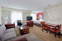 Residence Inn Cedar Rapids - Pet friendly
