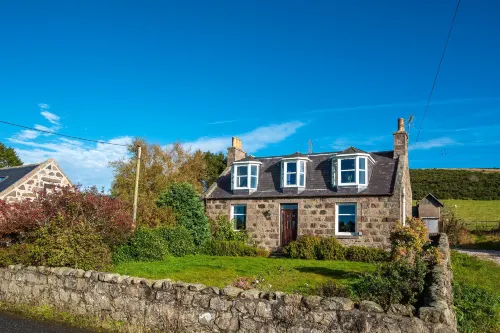 Wynford Holiday Cottages - 5-Star