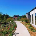 Bluffside Gardens Hotel di Decorah