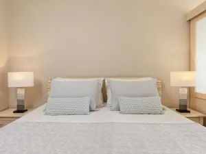 Aphrodite Hills Hotel
