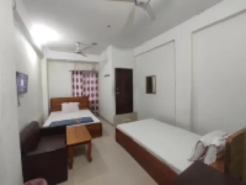 Hotel Labbaik Farmgate テズガオンのホテル