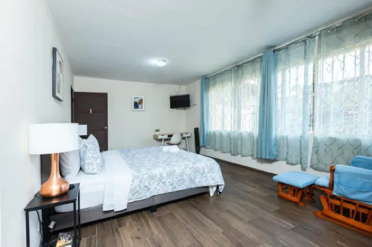 Cata Bed & Breakfast - se Admiten Mascotas en Rohrmoser