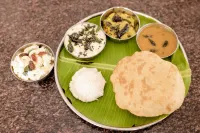 Hotel Cyril Các khách sạn gần Sunset View Park