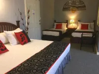 Hotel El Delfin Hotels in Livingston