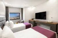 Lilium Hotel & Suites - 4-Star