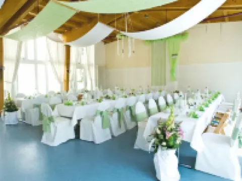 フェリエンホテル ハウス アム アホーン シェーネックのホテル