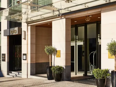 Sofitel Brussels Europe Отели рядом с достопримечательностью «Musee Wiertz»