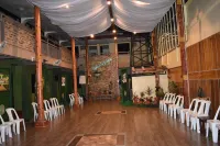 Nikita's Place Hotel