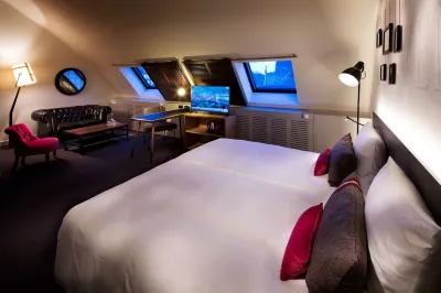 Pentahotel Leuven Hotels near Cafe Revue