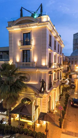 Envy Hotel Отели рядом с достопримечательностью «Venetian Tower of Durrës»