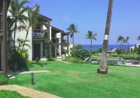 Ocean Views! Great Unit in Hale Kamaole! Discounts Offered! 2 bed + loft