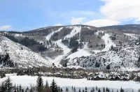 Steps to Ski Lift and Golf Course Access - Alluring Alpine Retreat
