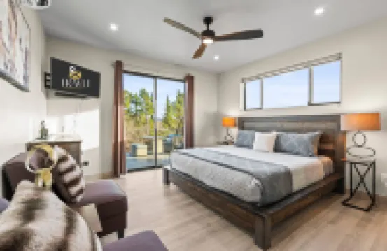 Breathtaking Red Rock Views and Outdoor Oasis - Stunning Luxury Retreat Hotels near Subway Cave