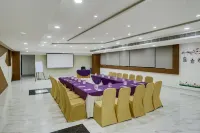 拉尼浦艾哈邁達巴德雷金塔飯店