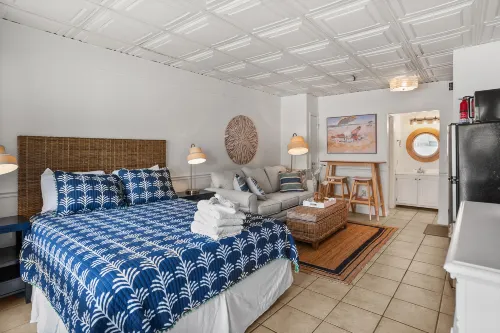 Effortless Beach Access and Resort Amenities - Charming Island Hideaway