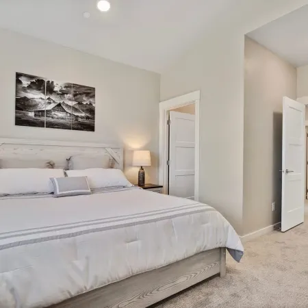 Trendy 3 bedroom townhome
