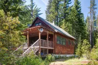 Ski-in Access and Cozy Woodstove - Inviting Forest Retreat Hotels in der Nähe von Trillium Lake