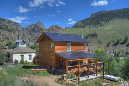 Hot Tub, Unparallel Views, Dogs Welcome