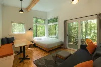 Charming Cabin with Outdoor Fire Pit and Cozy Nook - Enchanting Retreat Hotels in Freeport