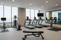 La Quinta Inn and Suites by Wyndham Lincoln - Gym