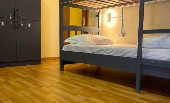 Mandarine Hostel