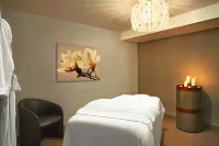 Aloft Calgary University - spa