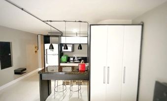 105 Saint Sebastian Flat